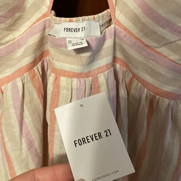 Brand new forever, 21+ halter peekaboo top midi dress😍😍😍 - Picture 7 of 16